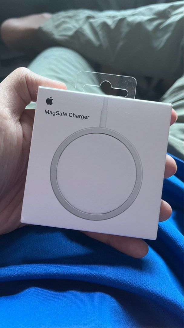 Apple MagSafe Charger, Mobile Phones & Gadgets, Mobile & Gadget