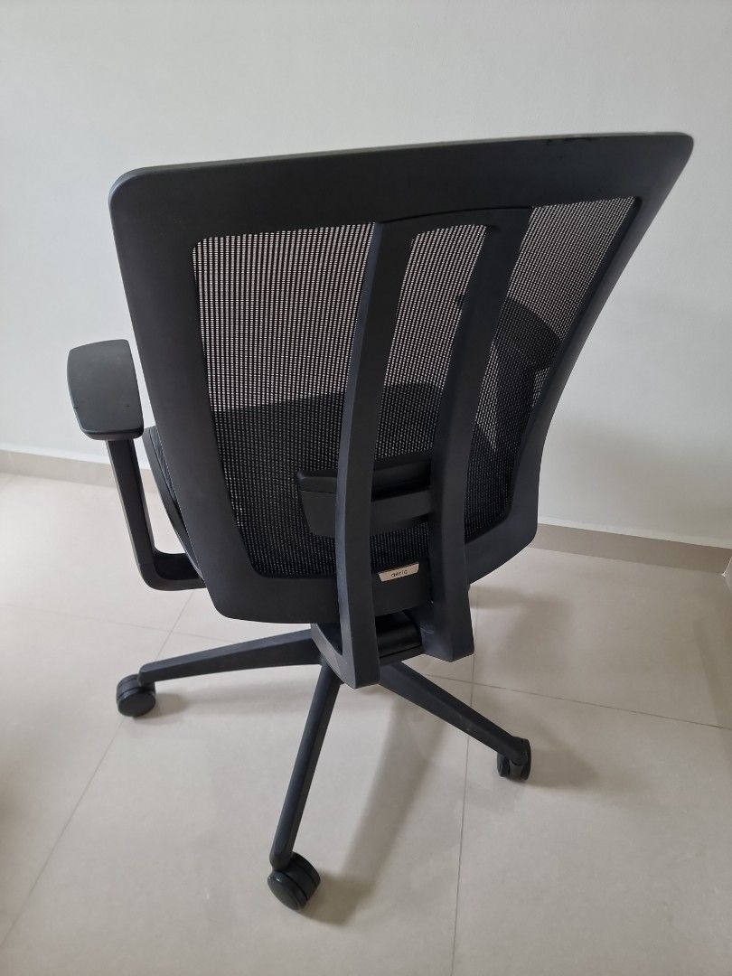 Benel aeria office chair, Furniture & Home Living, Furniture, Chairs on