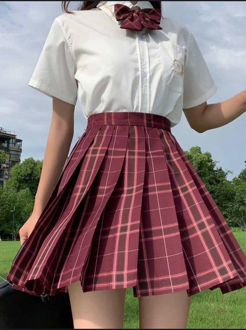 Maroon deals uniform skirt