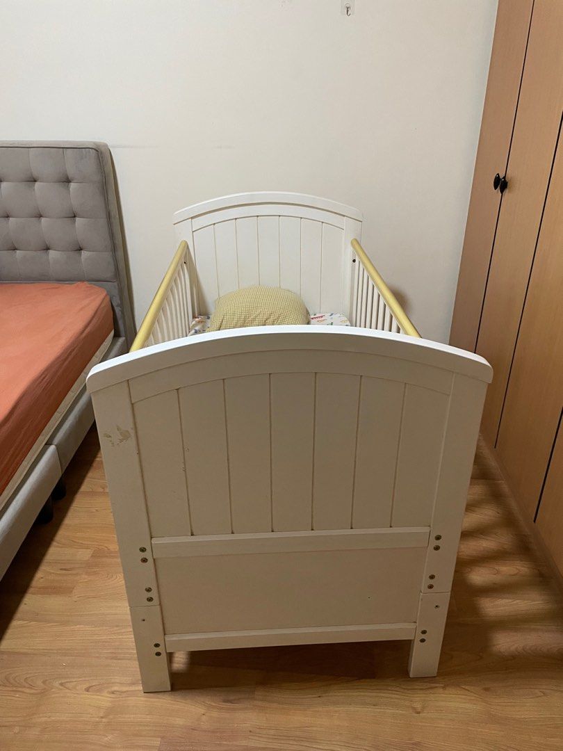Cot for give away, Babies & Kids, Baby Nursery & Kids Furniture, Cots