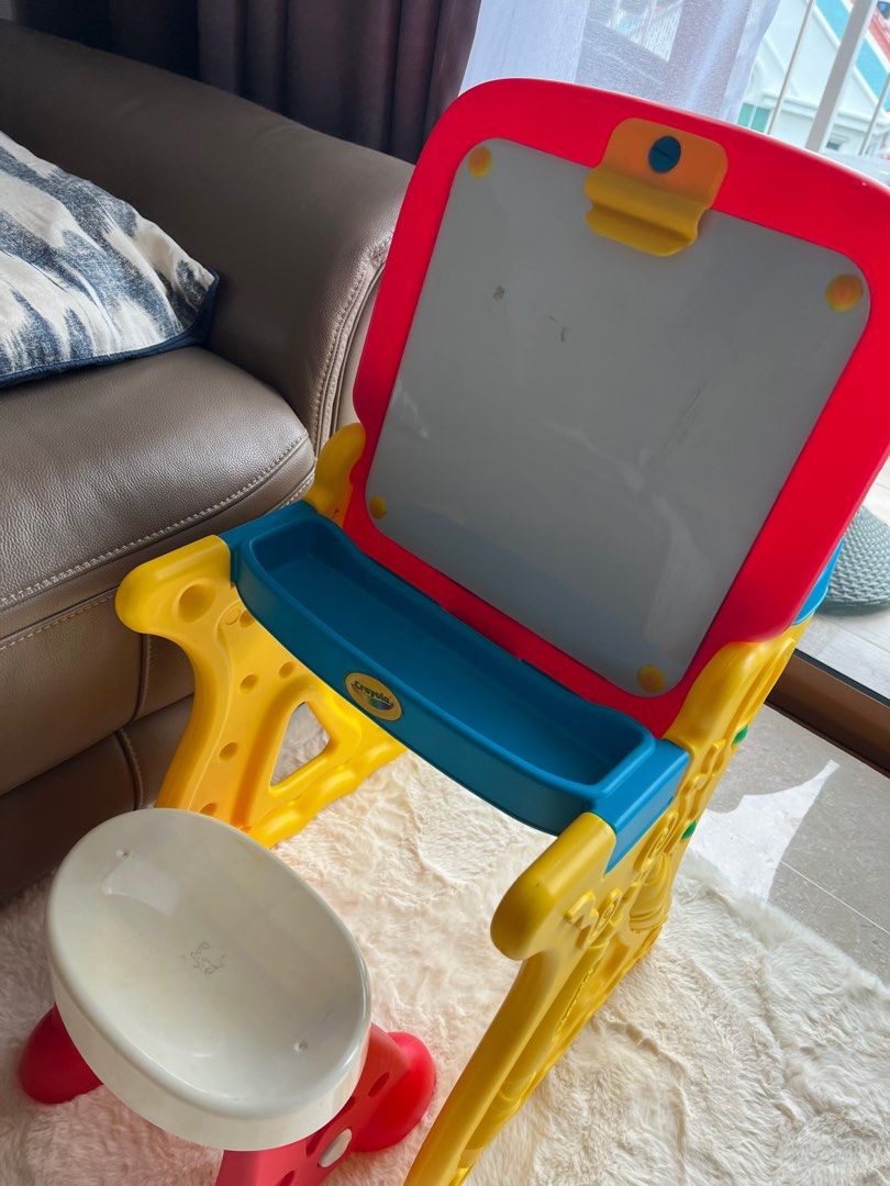 Crayola table and chairs 2025 folding