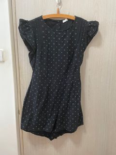 (Category: ) located in . Submitted by trendytaste (Listing ID 1206827297, Image 1). Description: .
