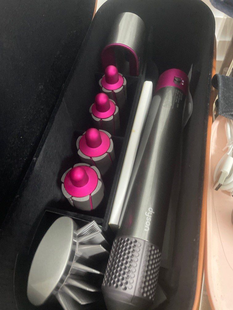 Dyson Airwrap (Smooth and control), Beauty & Personal Care, Hair on