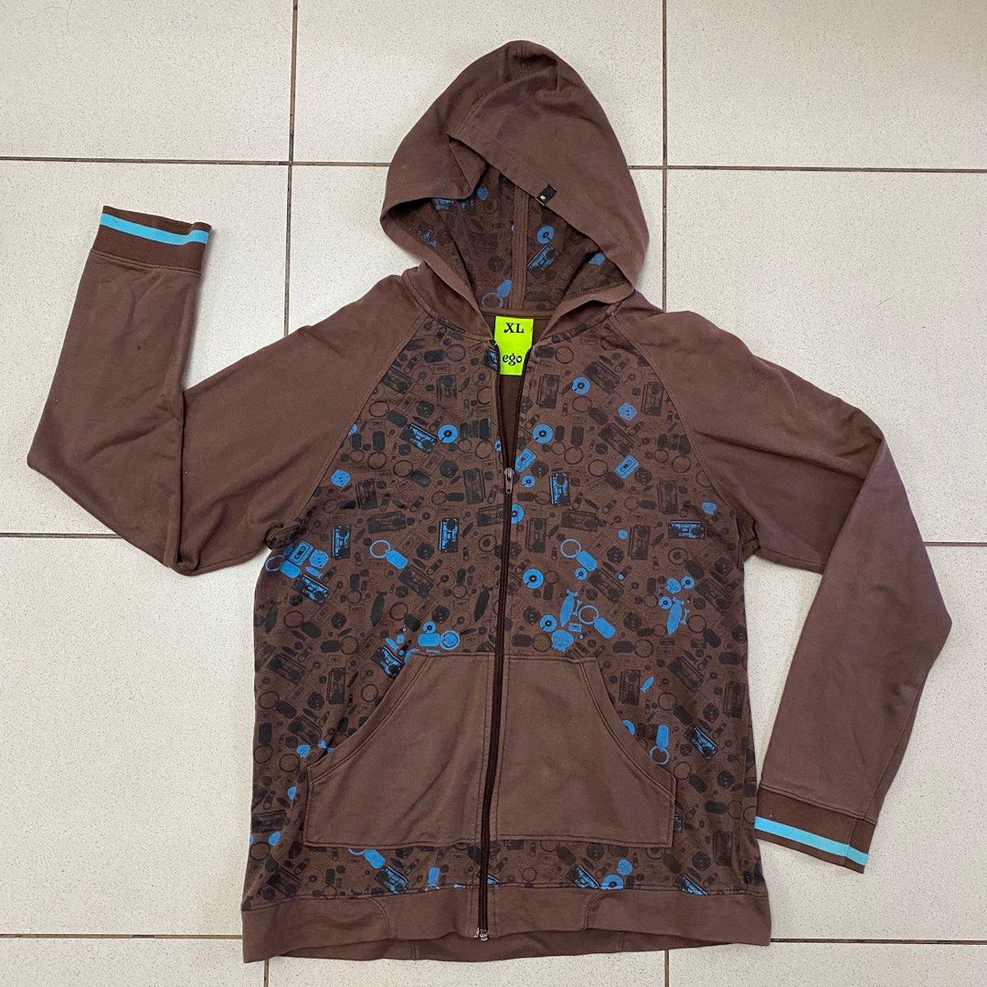 Egoist Hoodie (L-XL) (Category: Coats, Jackets and Outerwear) located in Quezon City. Submitted by martygo (Listing ID 1206808608, Image 1). Description: ✅ Light use, in good condition! ✅ Not too thick, yet firm cloth ✅ Perfect as a light jacket for rain or chilly environments 🌟 Modern youth style pattern 🌟 Size: L-XL.
