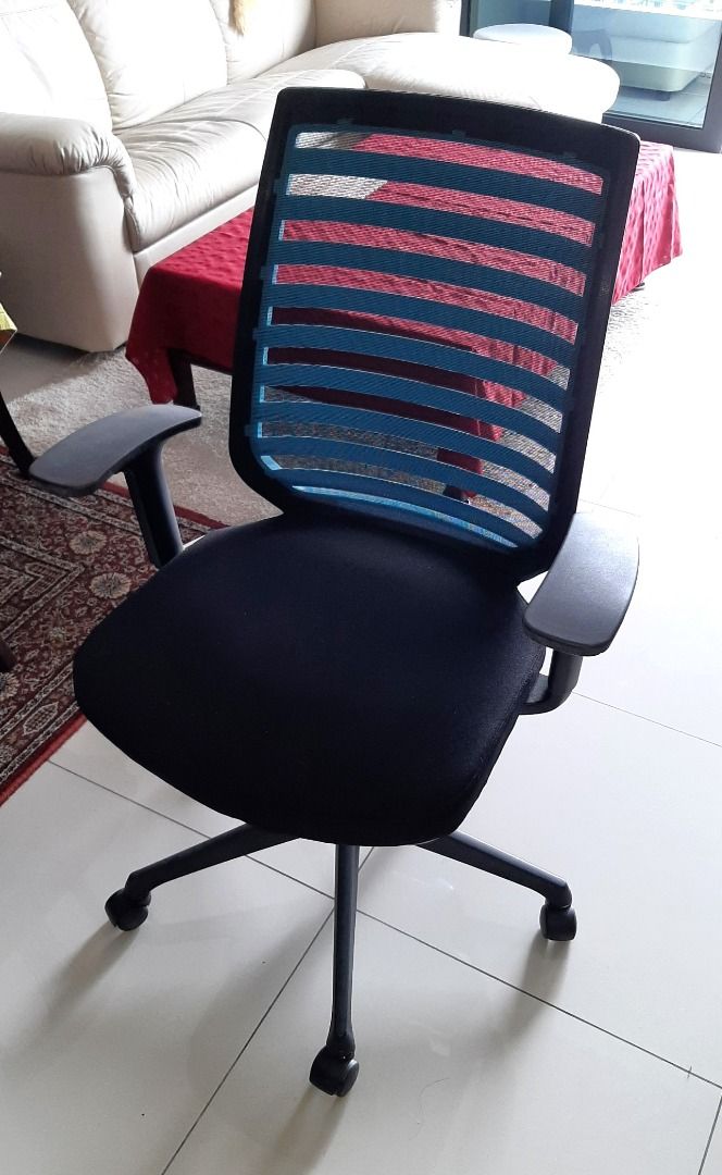 Ergonomic high back robust office chair, Furniture & Home Living