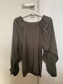 Fashion sleeves top