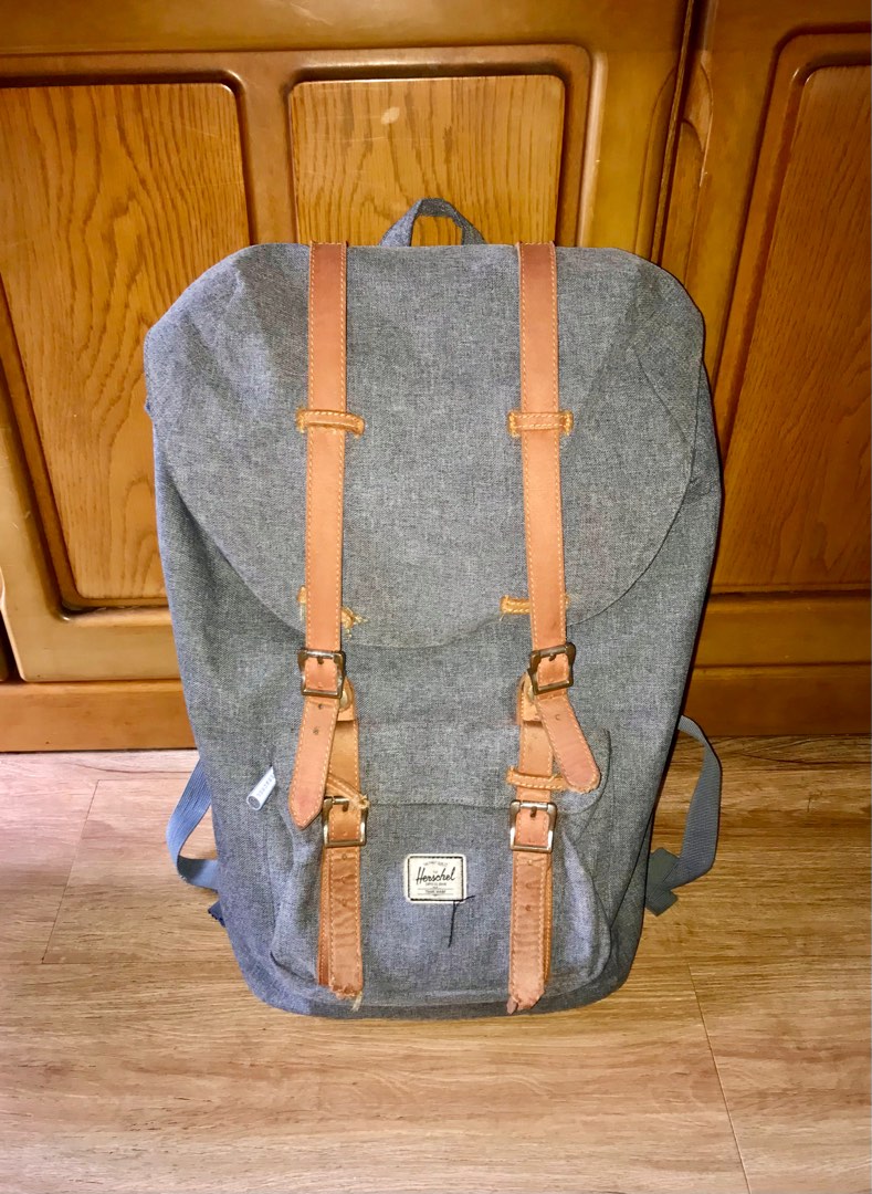 Herschel little america canteen crosshatch on sale