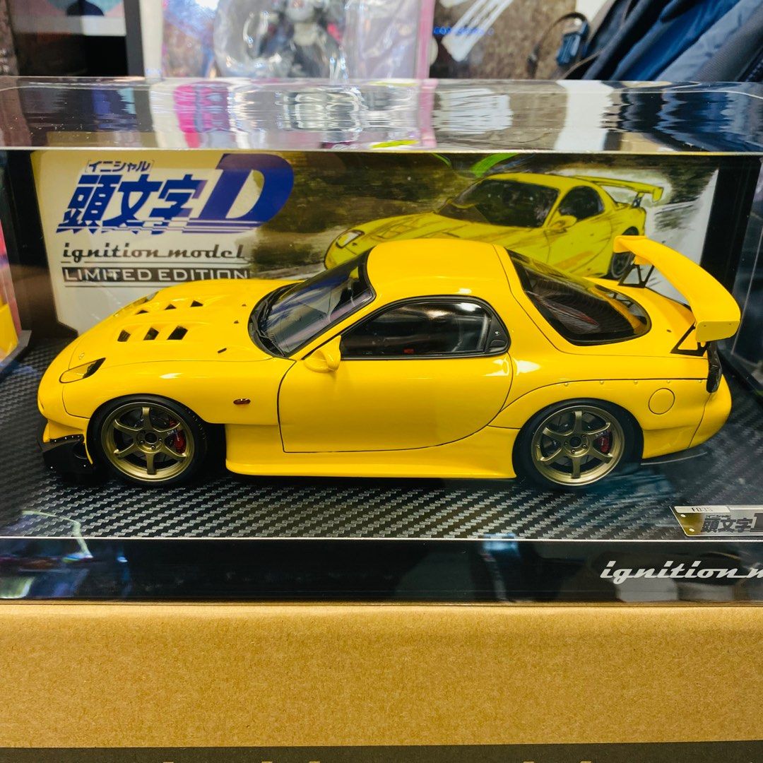 イグニッションモデル 1/18 頭文字D RX7