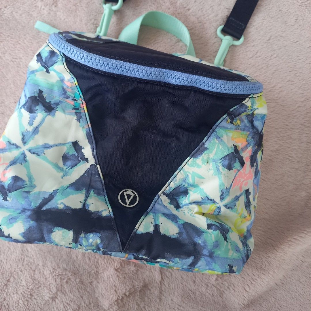 IVIVVA BY LULULEMON BAG INSULATED BAG