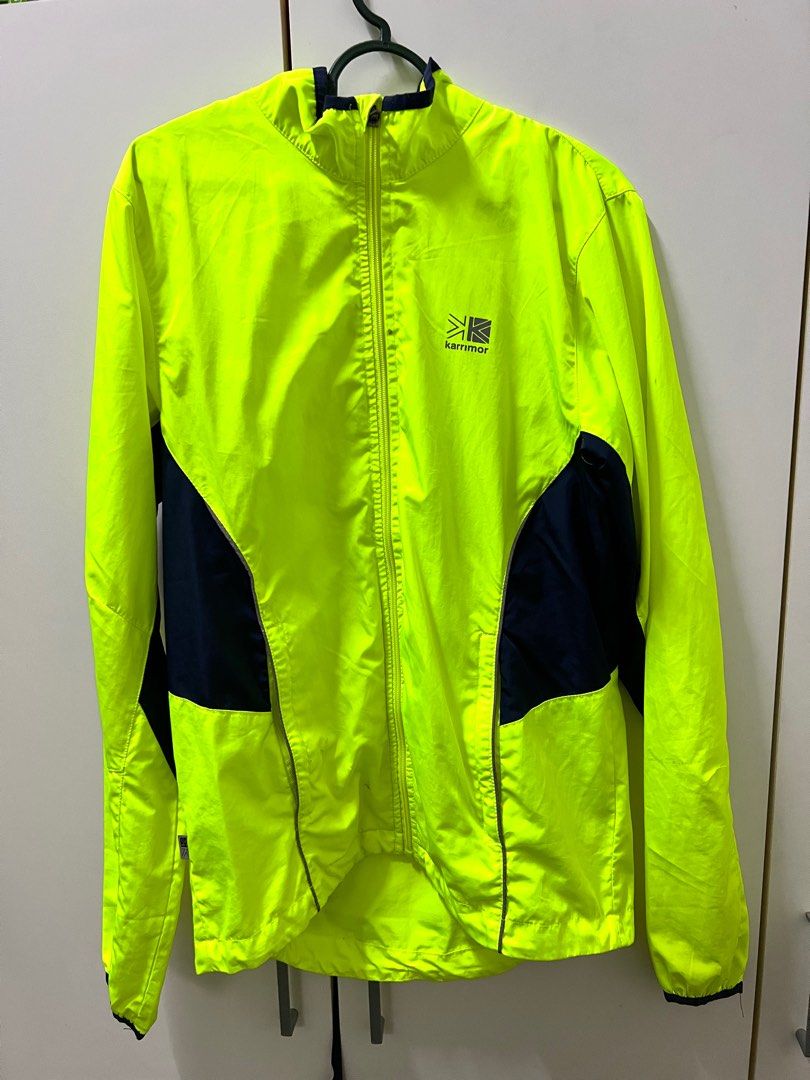 Karrimor run jacket Men s Fashion Activewear on Carousell
