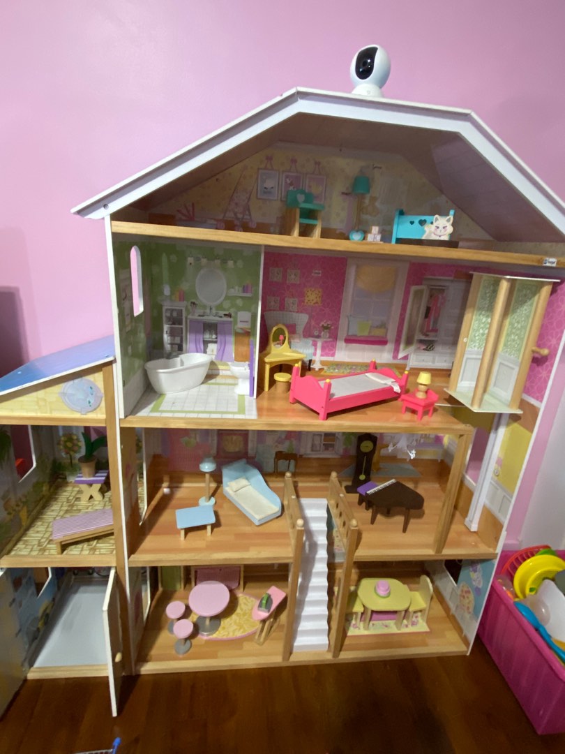 Dolls for kidkraft 2025 majestic mansion dollhouse
