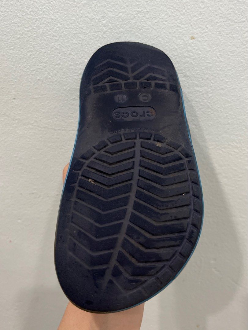 Girls crocs size 11 online