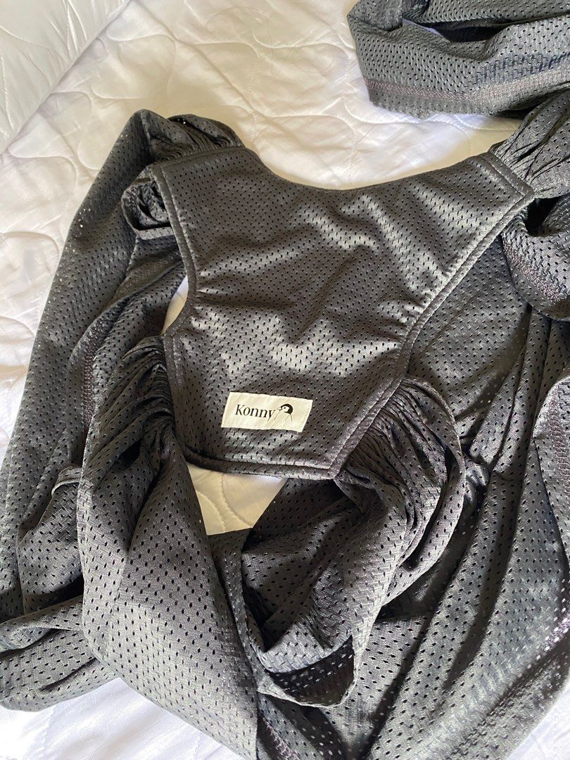 Konny Baby Carrier Size S, Babies & Kids, Going Out, Carriers & Slings