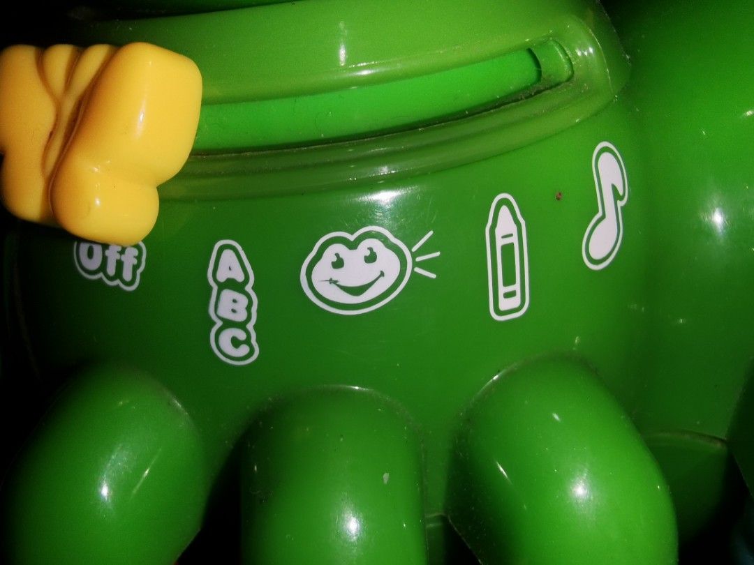 Leapfrog alphabet pal, Hobbies & Toys, Toys & Games on Carousell