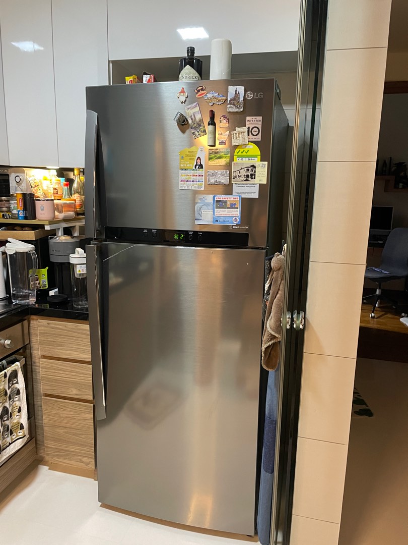LG fridge, TV & Home Appliances, Kitchen Appliances, Refrigerators