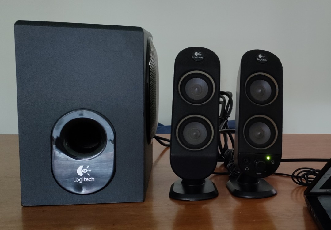 Logitech X230 speaker, Audio, Soundbars, Speakers & Amplifiers on Carousell