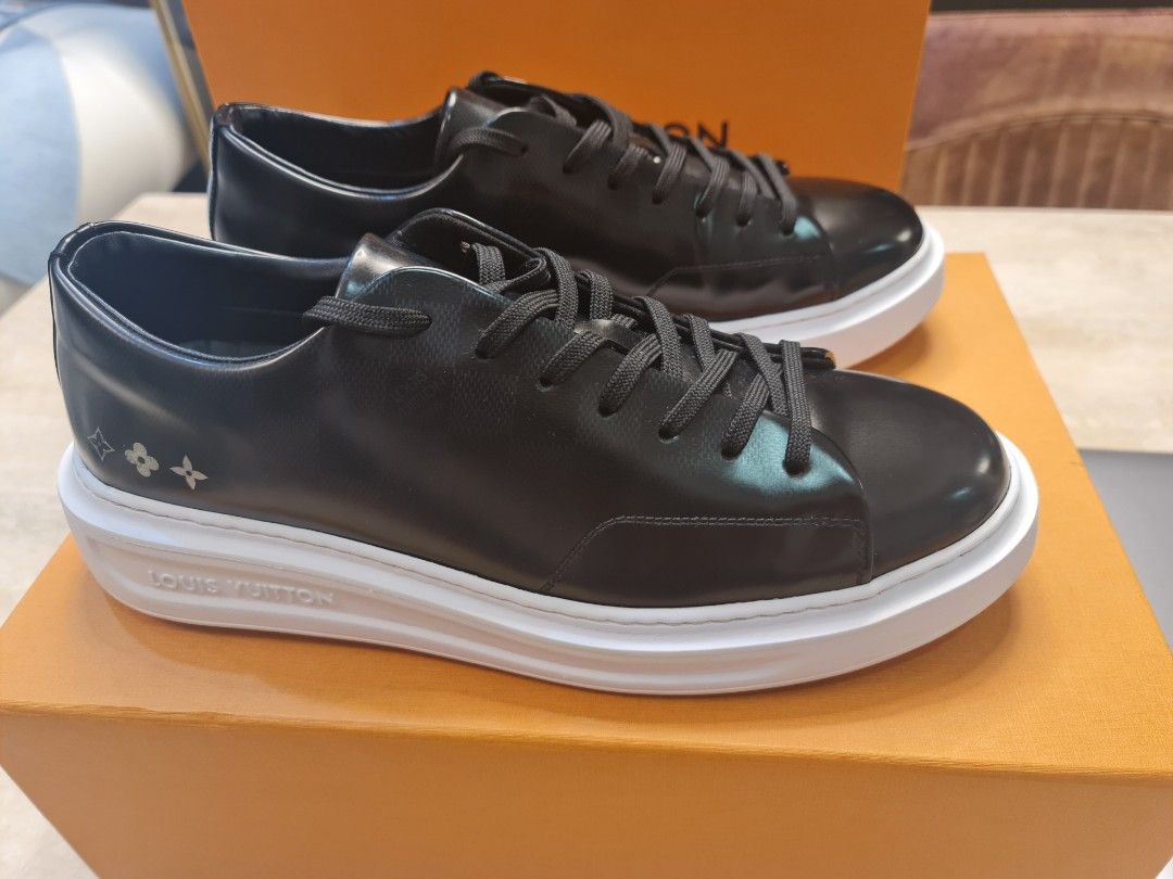 Louis Vuitton® Beverly Hills Sneaker Black. Size 09.5