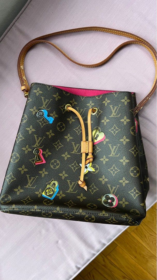 Louis Vuitton NeoNoe Handbag Limited Edition Love Lock Monogram