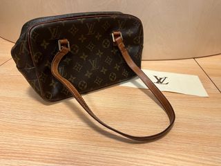 （分類：）位於 。 由 onsalesale 提交（商品編號 1206880759，圖片 1）。簡介： 。