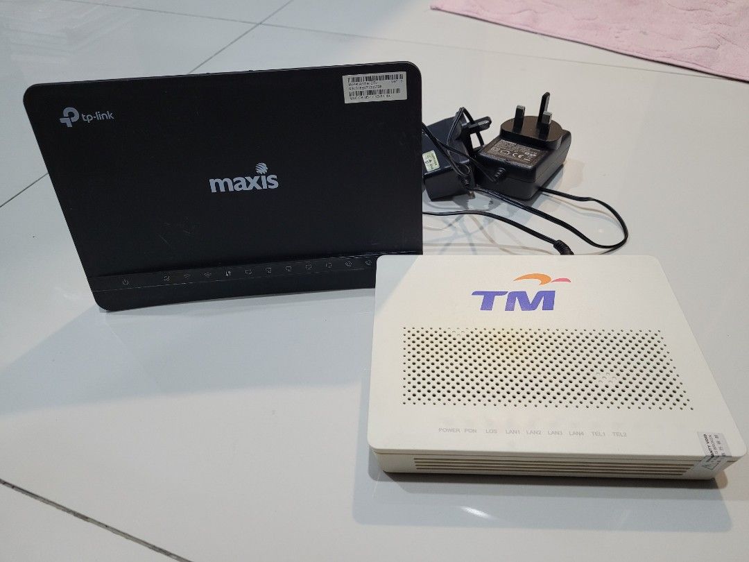 Maxis Router & Modem, Computers & Tech, Parts & Accessories, Networking on Carousell