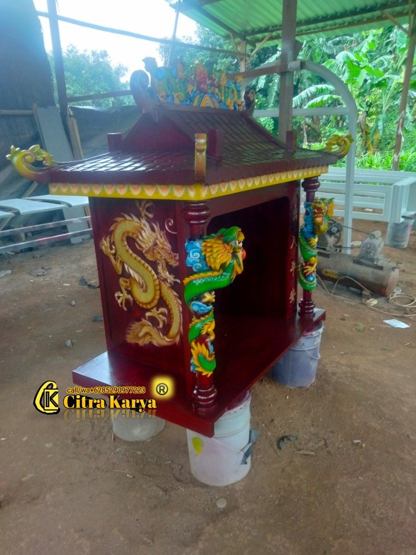 Meja altar dewa bumi relief tempat sembahyang jati, Antik, Furnitur di