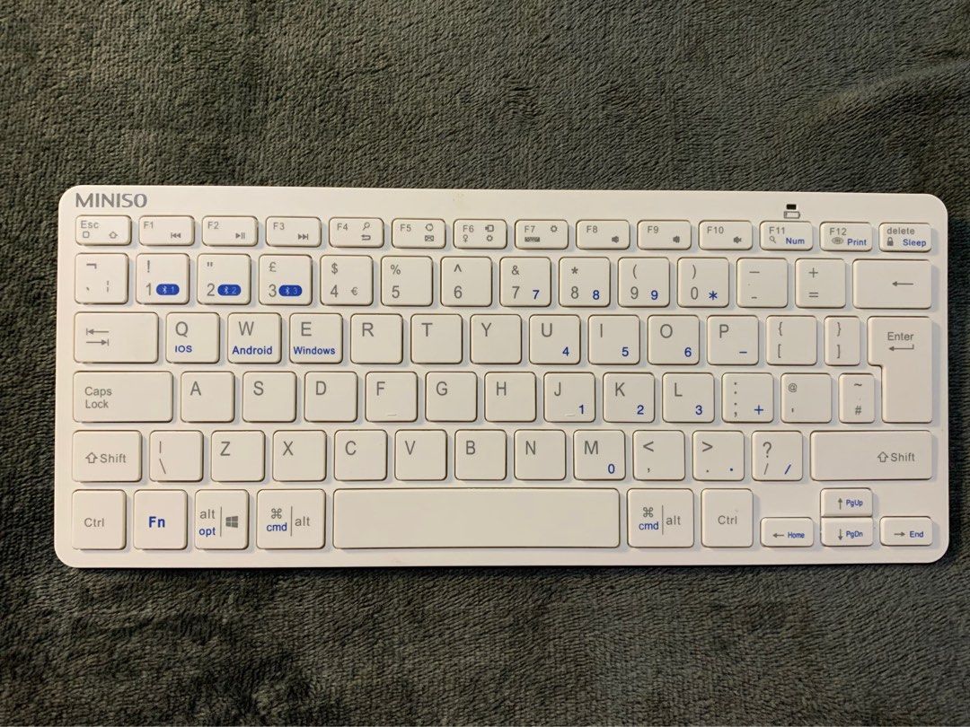 Miniso bluetooth keyboard, Computers & Tech, Parts & Accessories