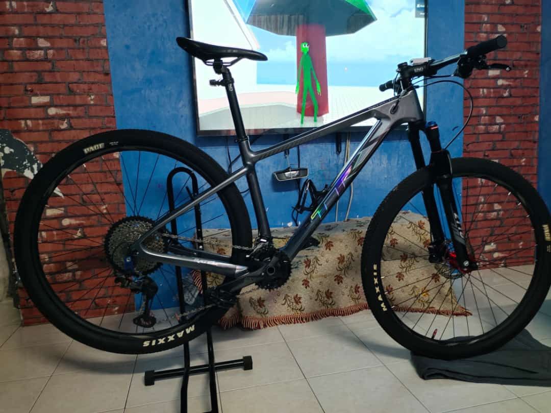 Trs shop carbon mtb
