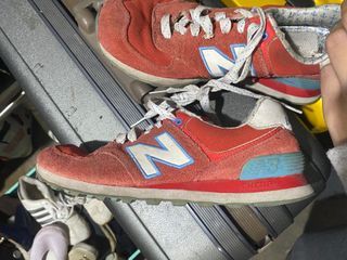 New balance shoes