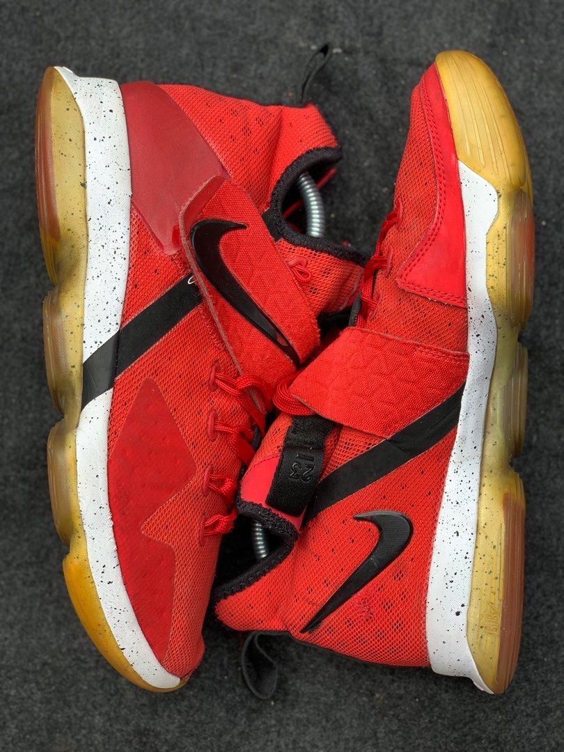 Nike LeBron 14 EP University Red, Fesyen Pria, Sepatu , Sneakers di  Carousell