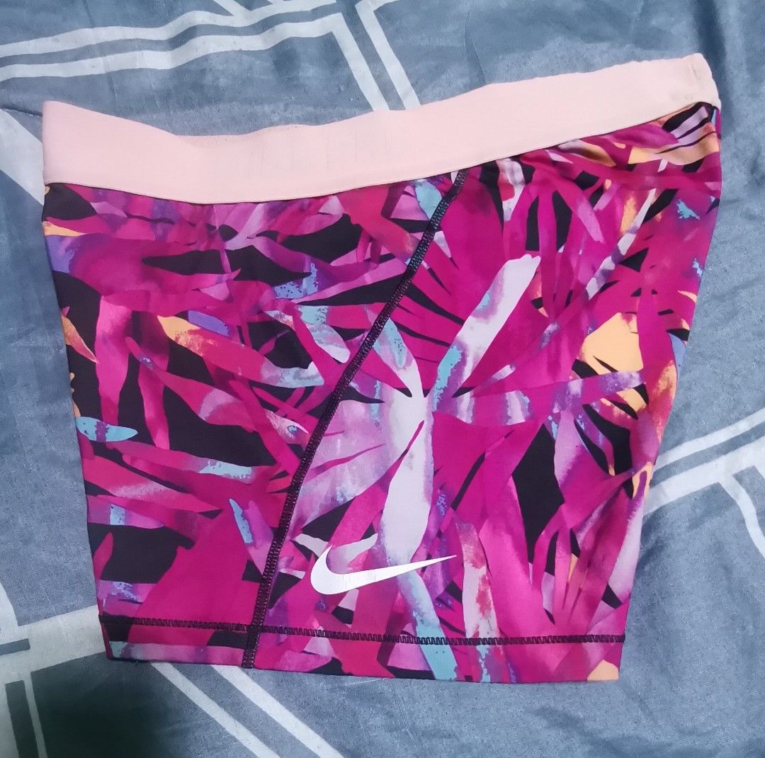 Nike pro cycling, Women's Fashion, Activewear on Carousell