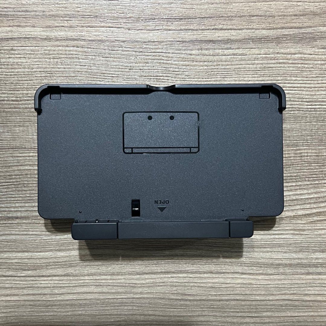 Nintendo 3DS Charging Cradle, Computers & Tech, Parts & Accessories