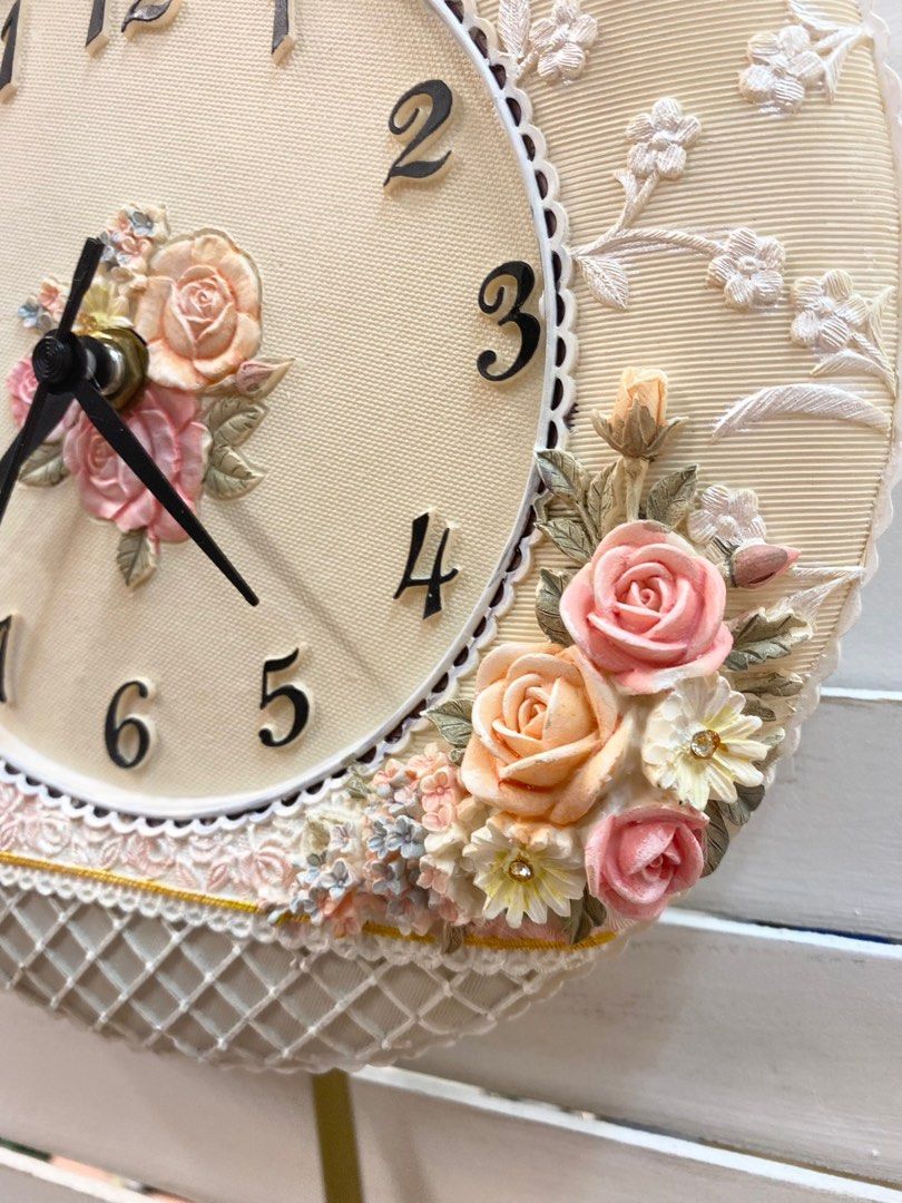 Offer Round pendulum flora Victorian style clock, Furniture