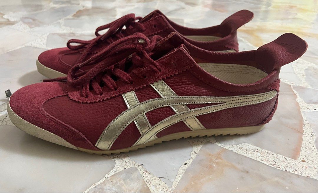 Maroon hotsell onitsuka tiger