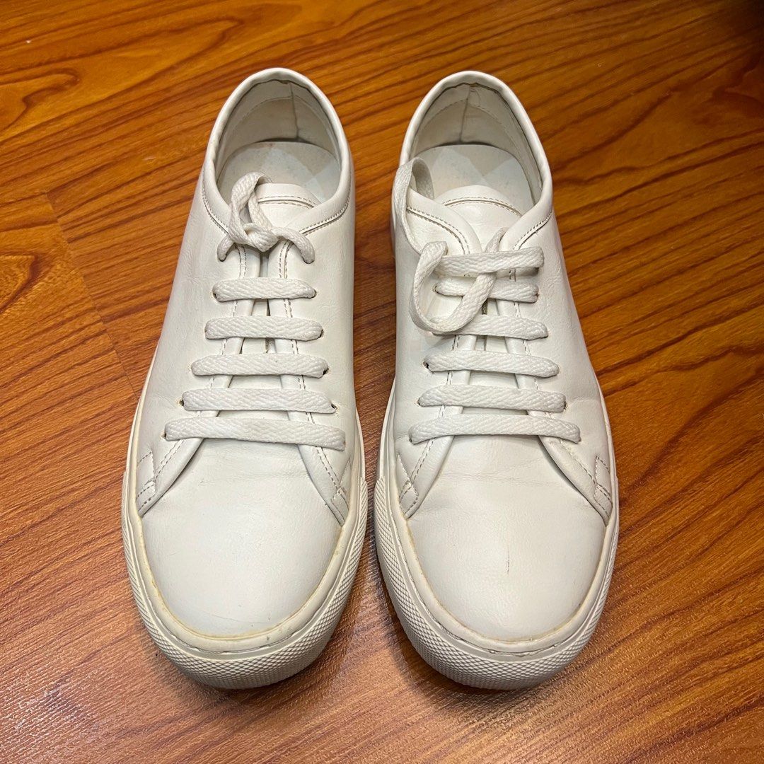 plain white sneakers mens