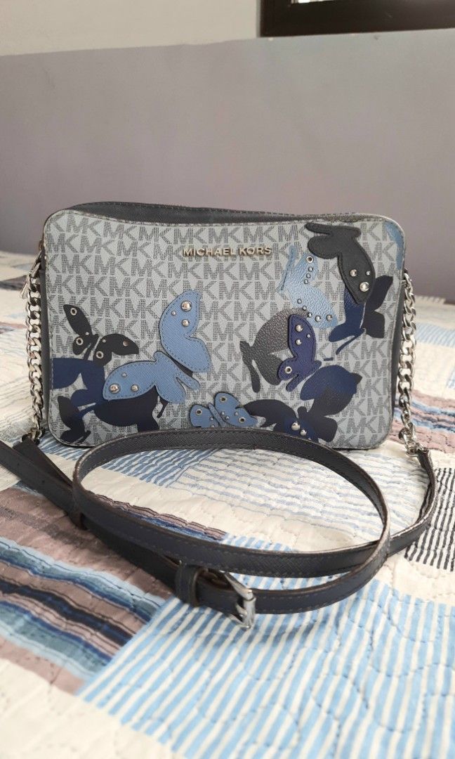 Michael kors on sale butterfly crossbody bag