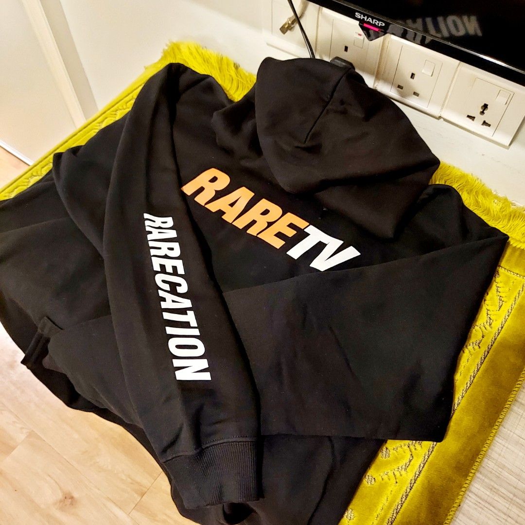 RARE TV HOODIE BLACK Size XL Men s Fashion Coats Jackets and