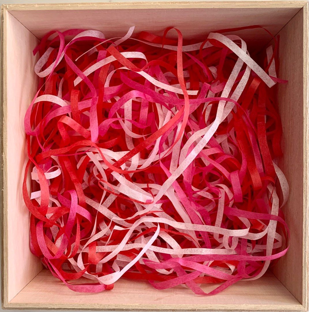 SHREDDED TISSUE PAPER Red+White+Pink, Hobbies & Toys, Stationery