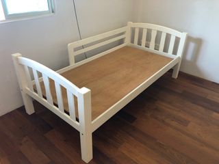 (Category: ) located in . Submitted by ubuysg (Listing ID 1206767616, Image 1). Description: .