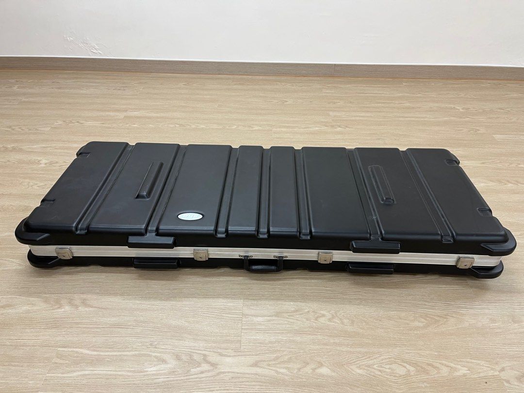 SKB Piano Fly Case, 興趣及遊戲, 音樂樂器 & 配件, 樂器配件 Carousell