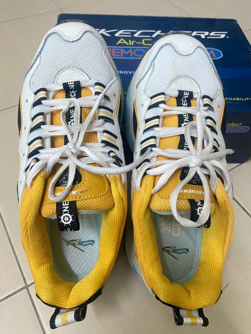 Skechers One Piece Men s Fashion Footwear Sneakers on Carousell