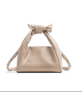 (Category: ) located in . Submitted by eturneredty (Listing ID 1206867238, Image 1). Description: .