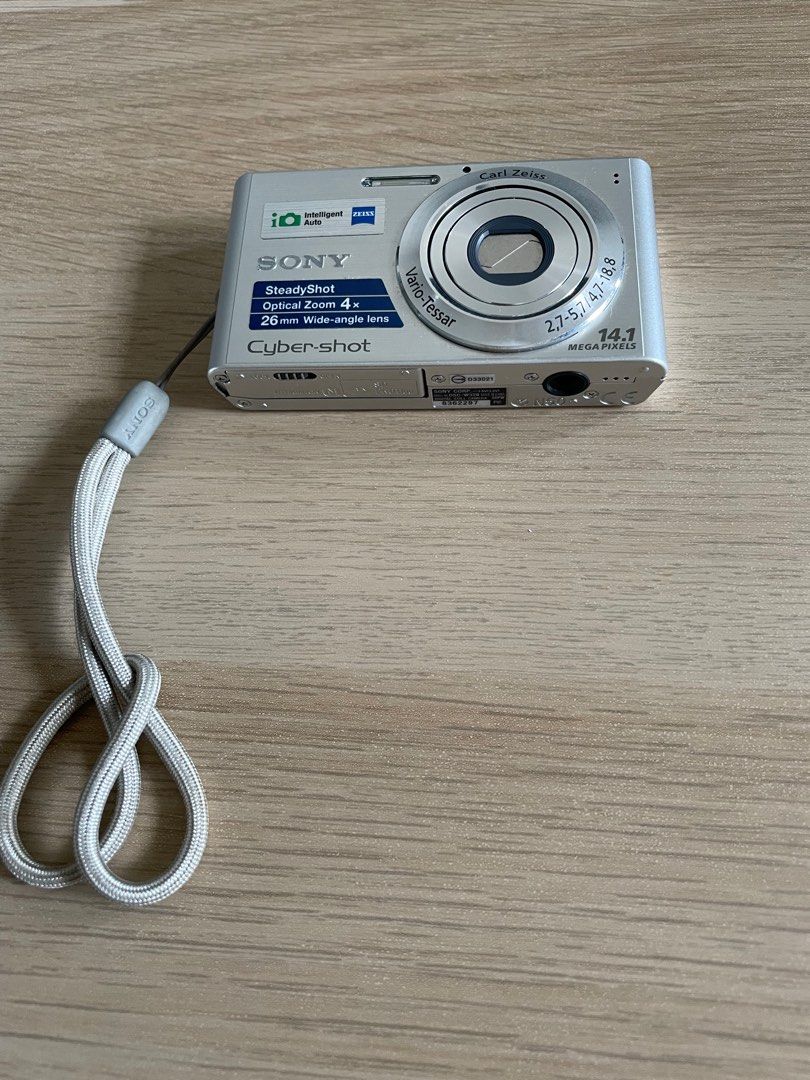 SONY Cyber-shot DSC-W320, Photography, Cameras on Carousell