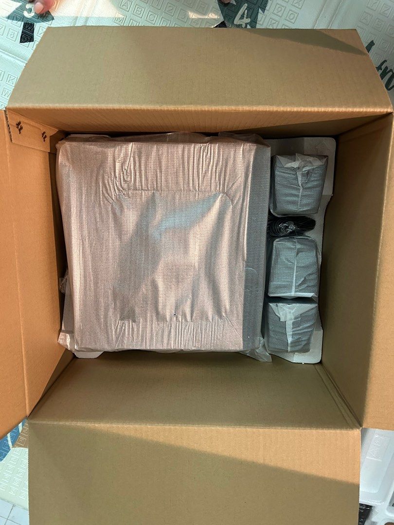 SONY DVD Home Theatre System DAVTZ140, TV & Home Appliances, TV