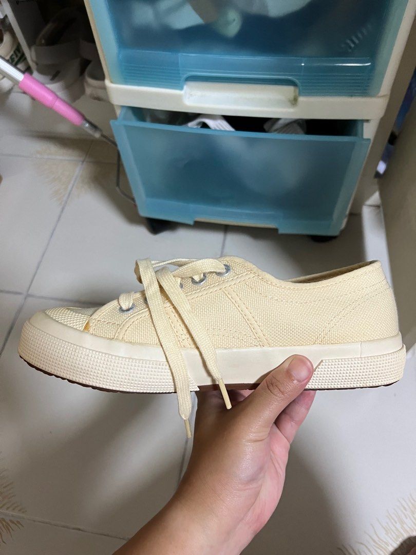 Superga store 2390 ecru