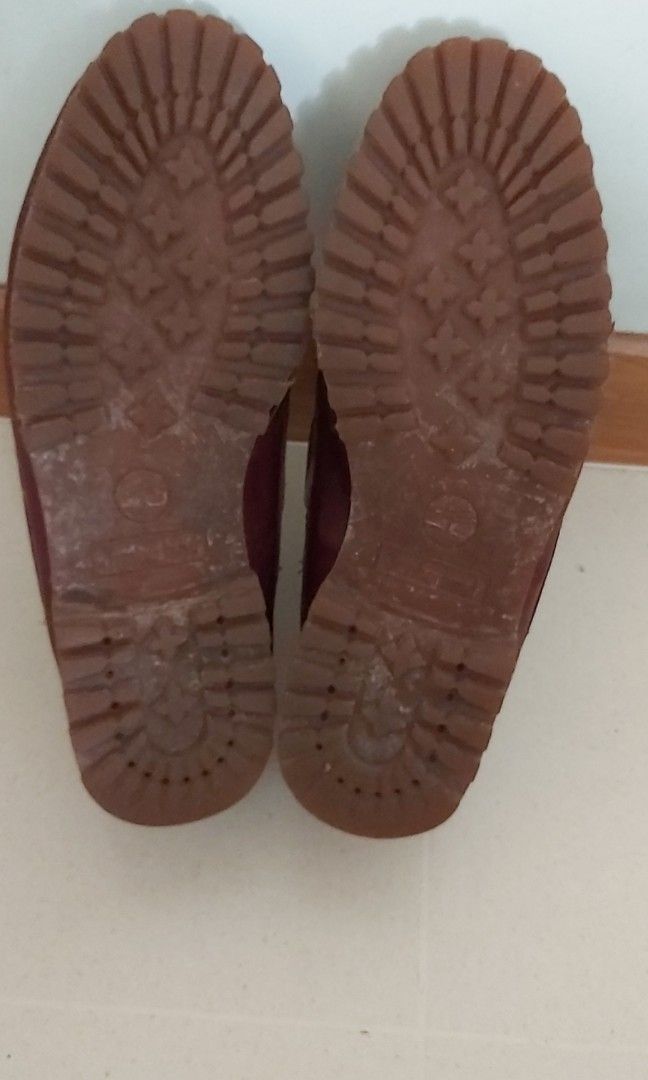 Timberland Shoe size US9.5, Men's Fashion, Footwear, Casual shoes on