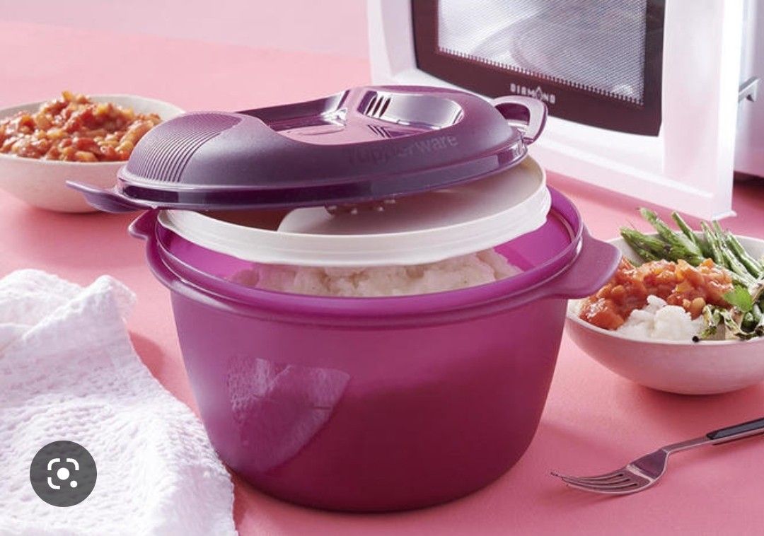 Tupperware microwave rice cooker, TV & Home Appliances, Other Home