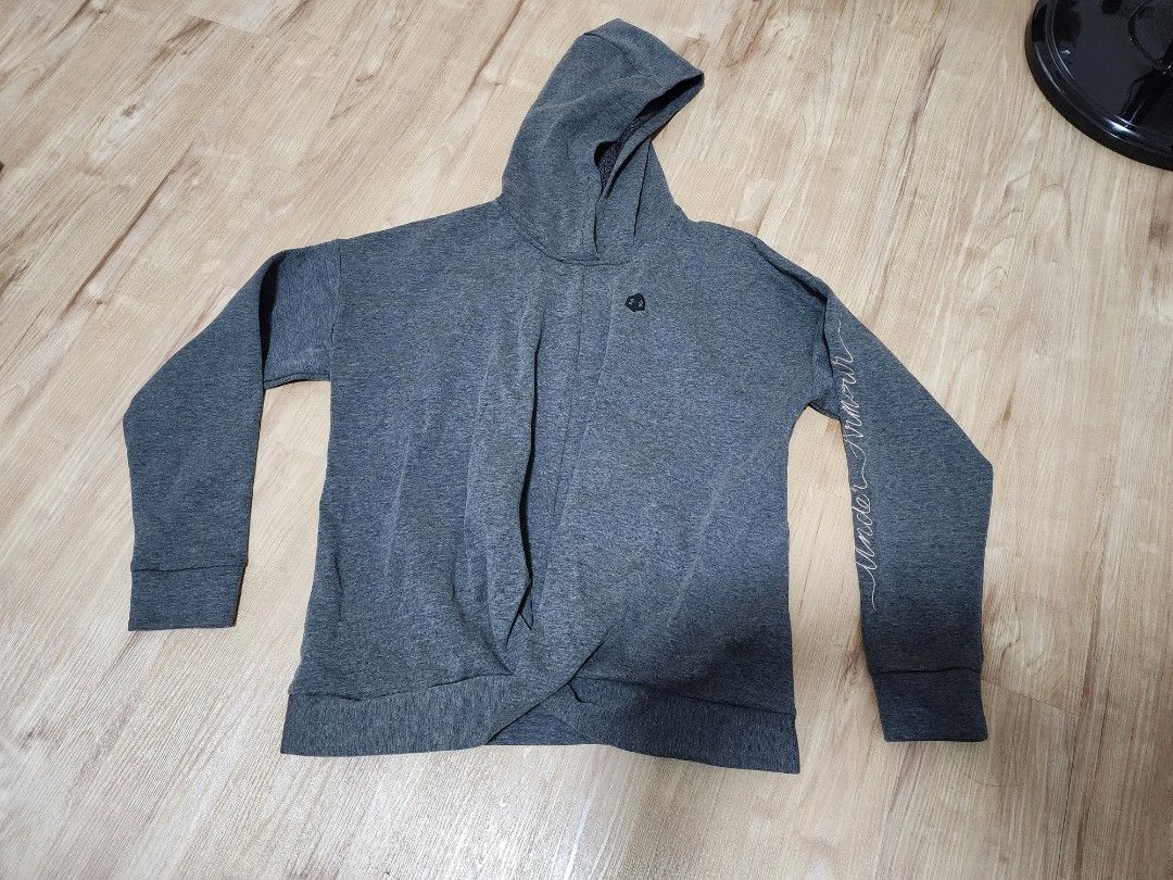 Under armour hotsell loose hoodie