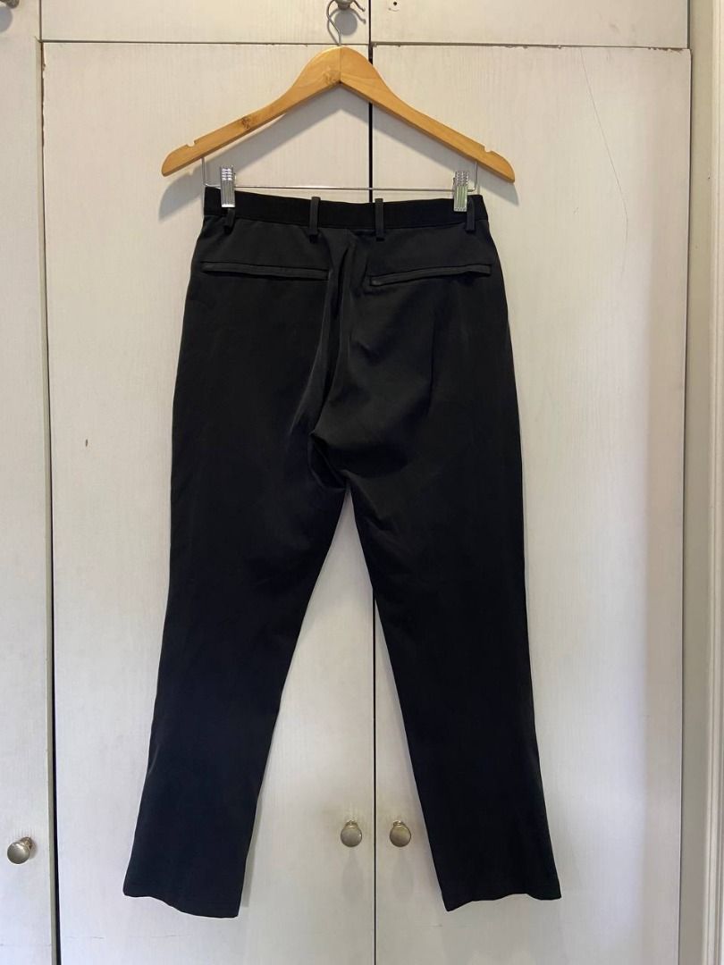 Uniqlo EZY Ultra Stretch Ankle Pants (Black), Men's Fashion, Bottoms, Trousers on Carousell