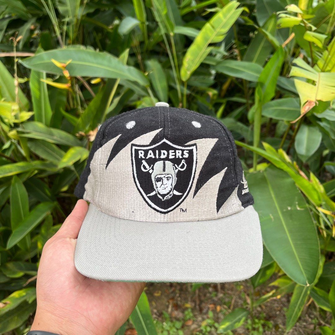 Raiders sharktooth snapback 2025