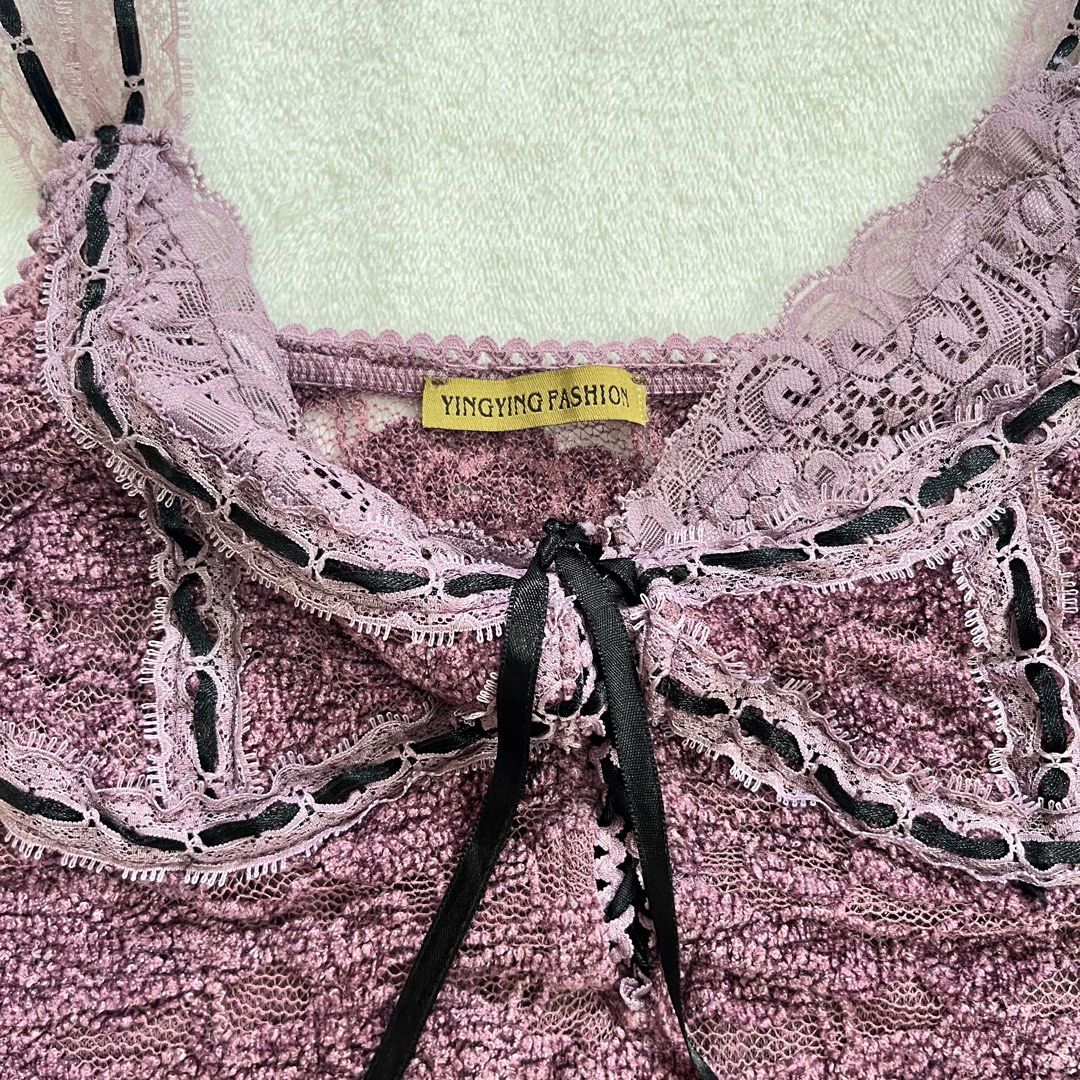 Violet dainty lace corset top, Women's Fashion, Tops, Sleeveless on ...